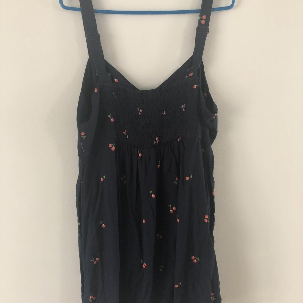 Old Navy Fit-and-Flare Dress - Picture 2 of 3